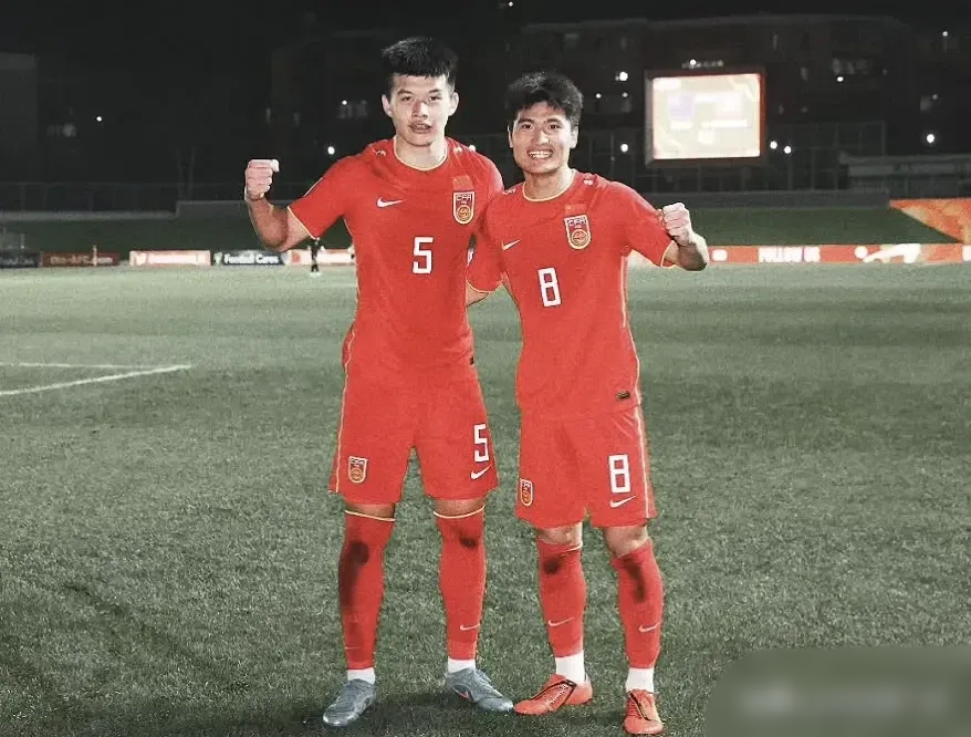 9you娱乐-包含足球预选赛背靠背对决，实力悬殊呈光明希望的词条