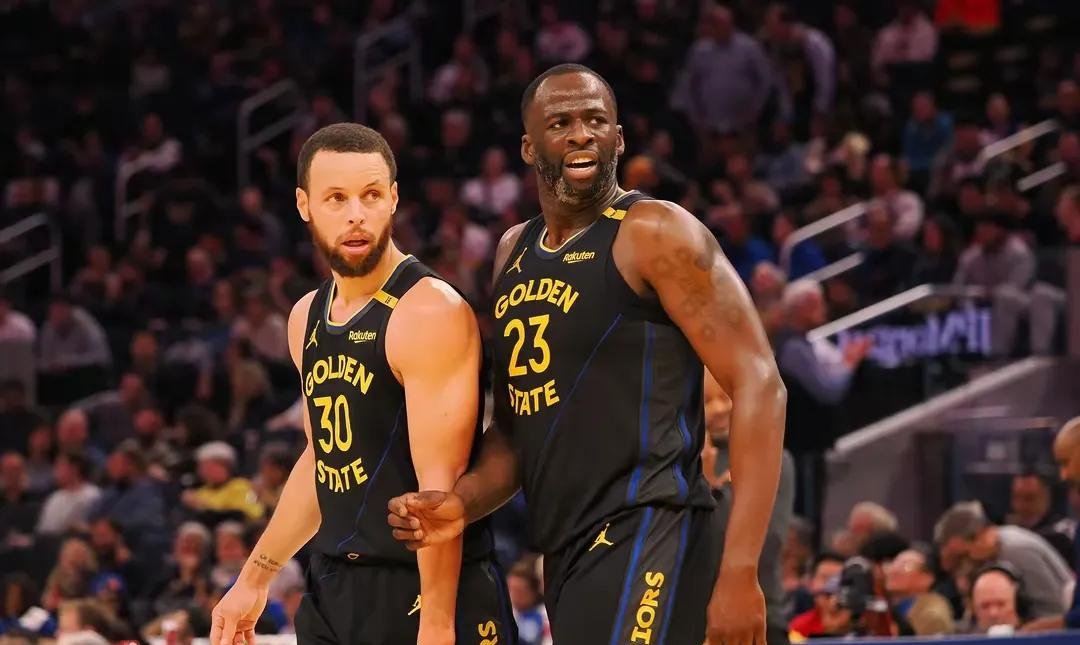 关于森林狼队在客场击败鹈鹕队，实现逆转的信息