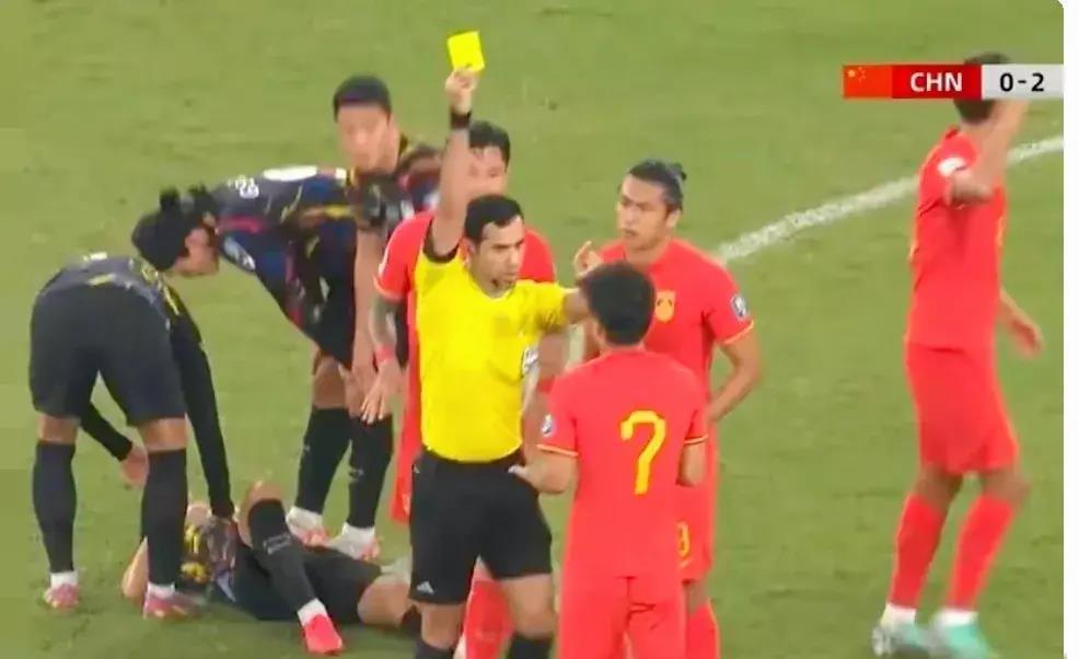 九游体育官方入口-惊险比赛疑云，裁判判罚引争议！