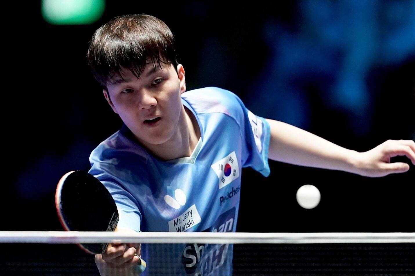 九游娱乐-CLG血洗KT，Inspired极限生还后反打焦点之战入围赛，强势挺进下一轮的简单介绍