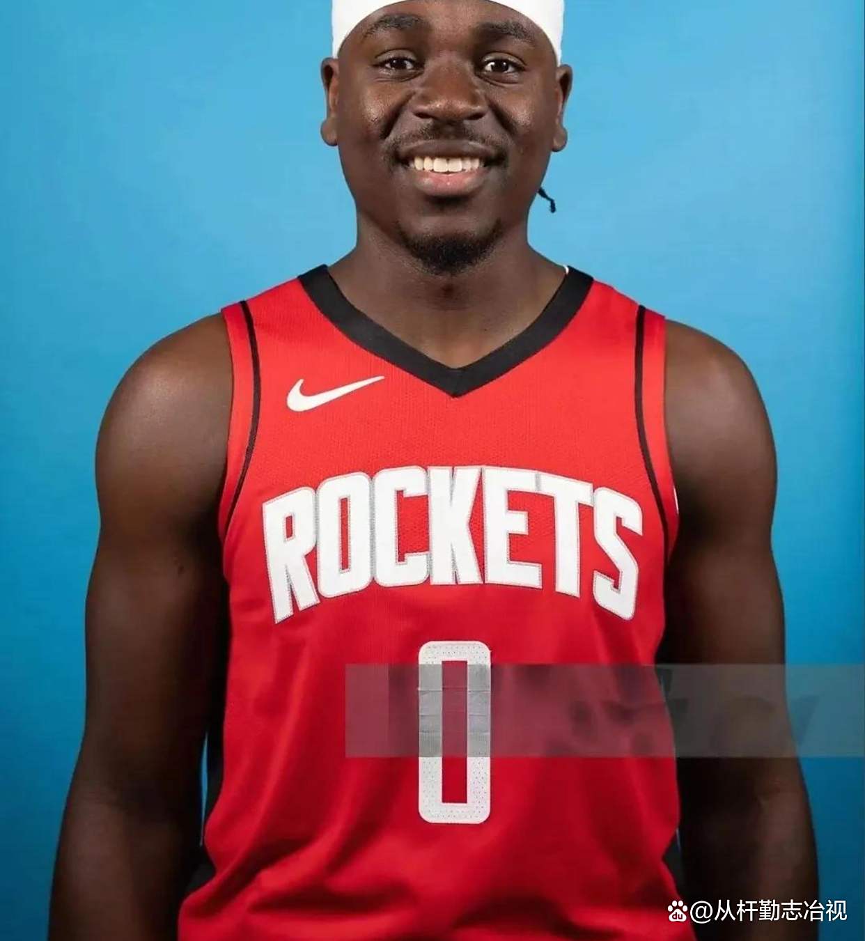 鹈鹕负黄蜂,霍勒迪拿下全队最高得分 鹈鹕负黄蜂,霍勒迪拿下全队最高得分