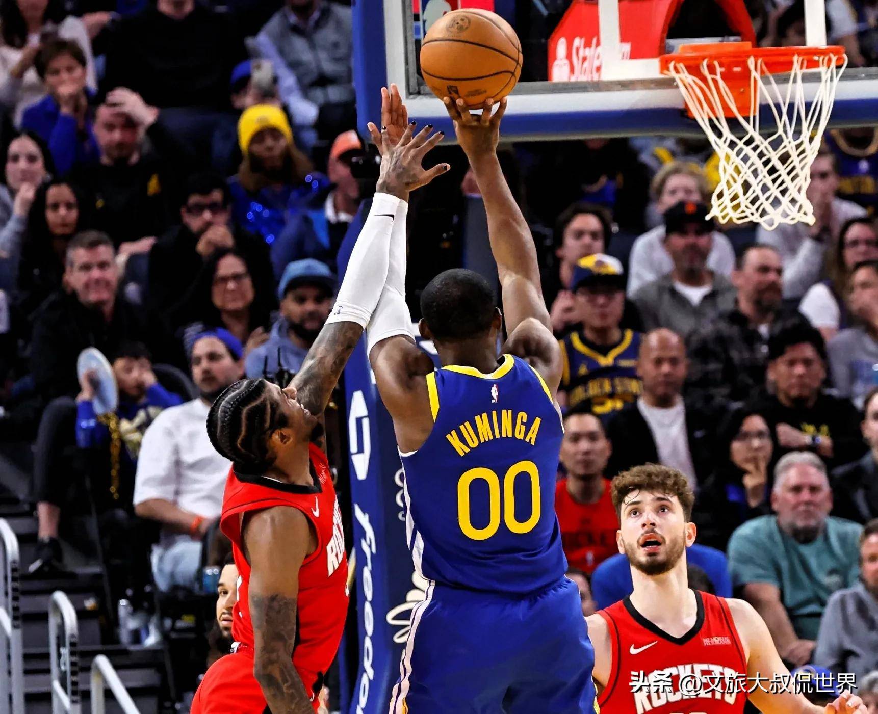 勇士再遭伦纳德伤病困扰，季后赛前景蒙上阴影