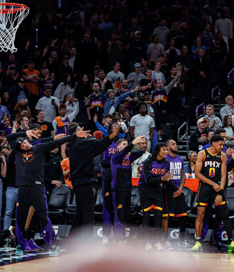 九游娱乐入口-太阳客场击败篮网，布克砍下30+分