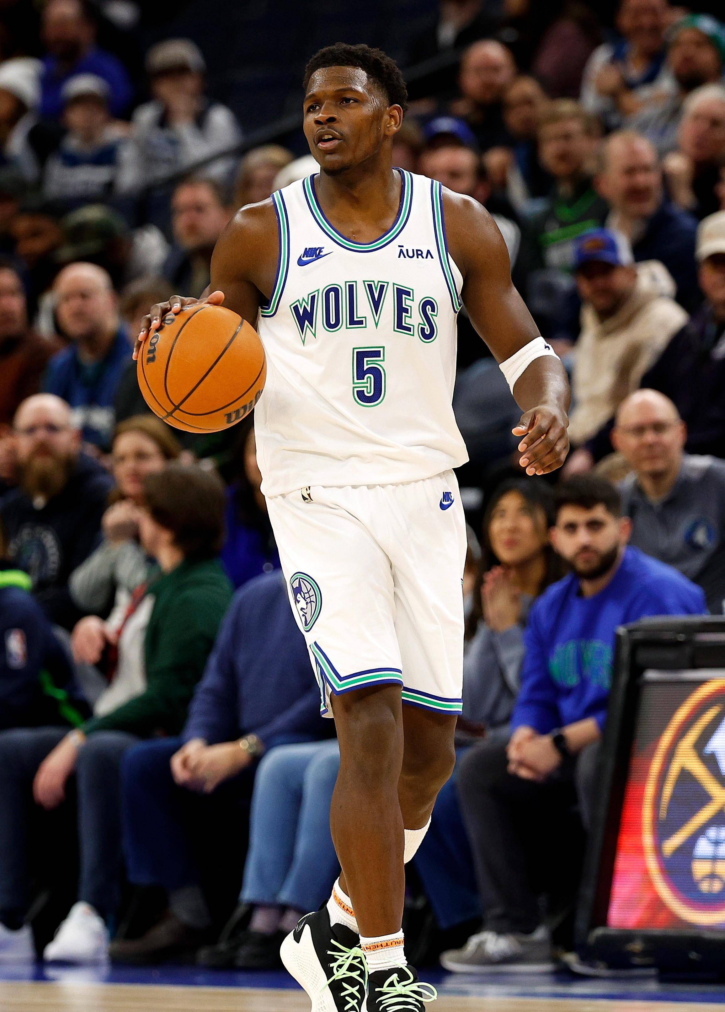 包含篮网续约主帅科尔，力争下赛季复仇成功的词条