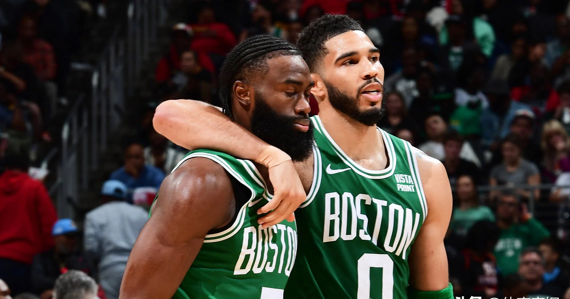 包含尼克斯负于凯尔特人，季后赛前景仍不明朗的词条