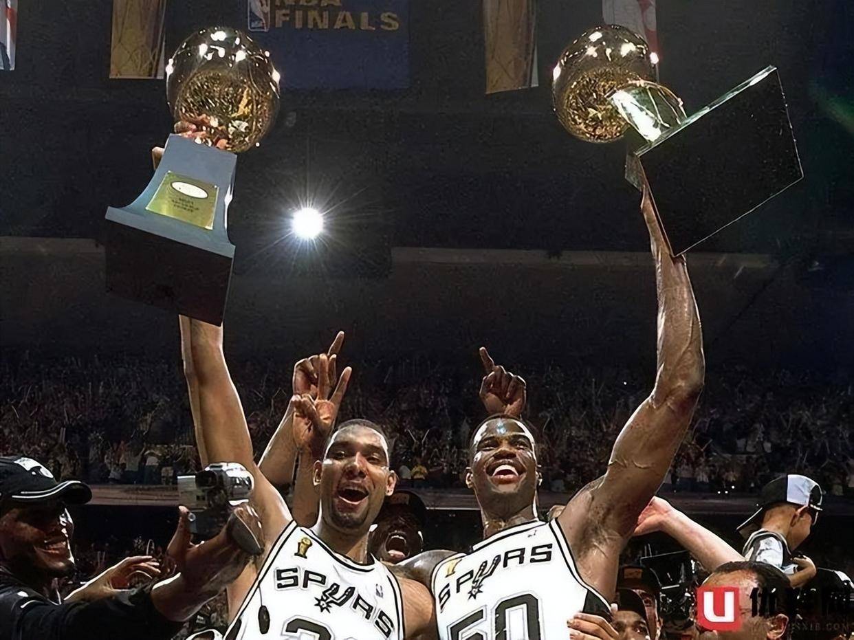 西部最强马刺连败两场 西部最强马刺连败两场