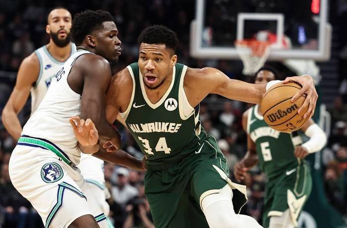 九游体育-老鹰队逆转战胜凯尔特人队，球队状况一片大好