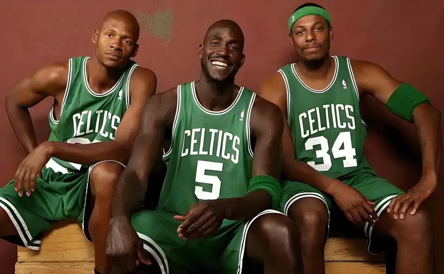 老鹰队逆转战胜凯尔特人队,球队状况一片大好 老鹰队逆转战胜凯尔特人队,球队状况一片大好