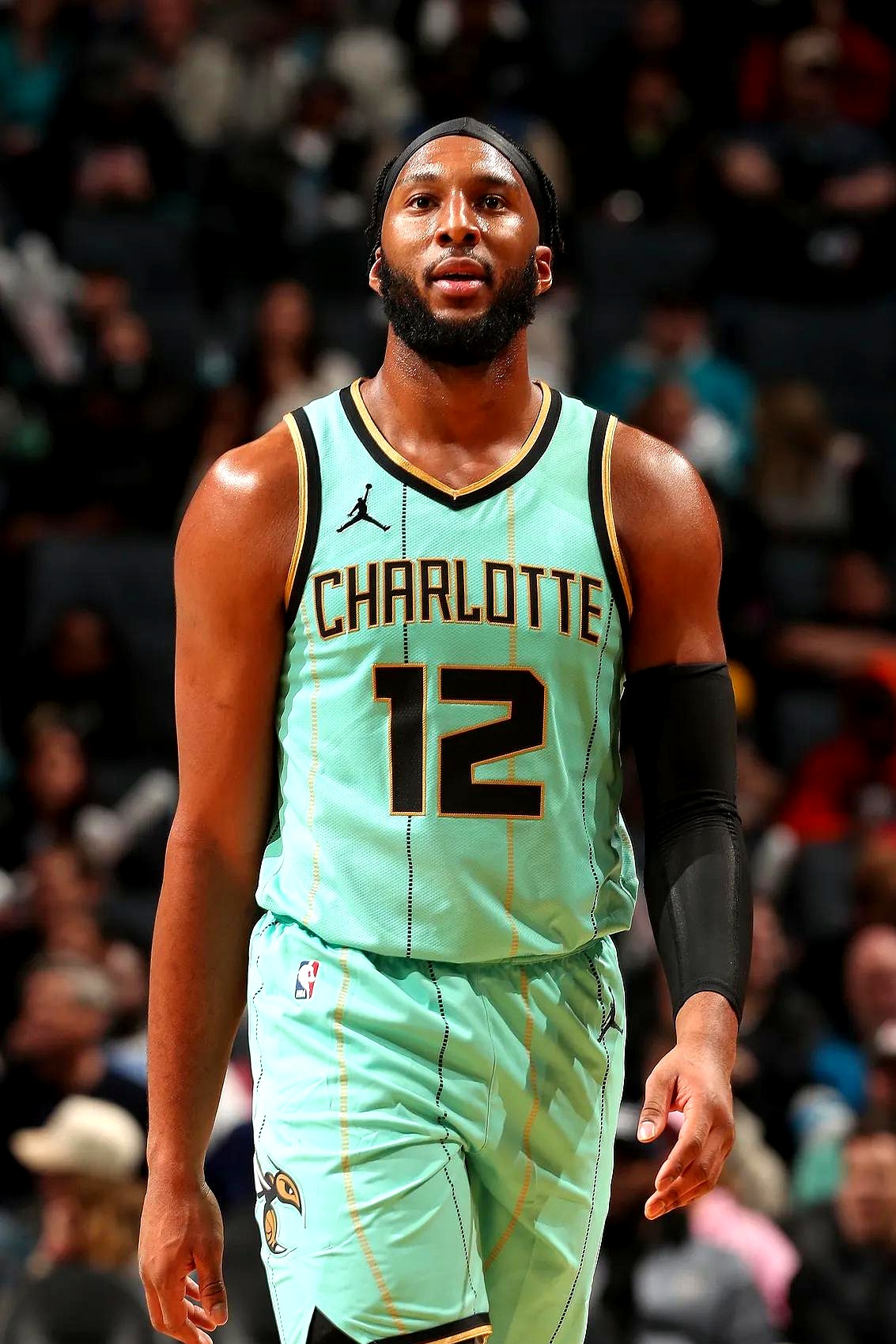 九游官网-NBA明星赛：火箭队球星展现高超技术，获赞无数的简单介绍