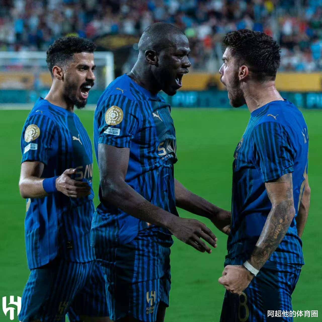 包含曼城神奇翻盘，硬生生逆袭成功晋级八强的词条