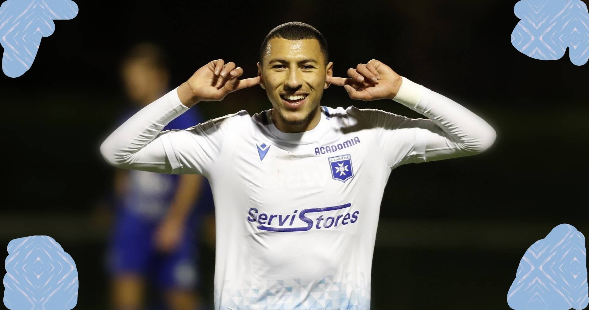 格拉纳达遭遇客场惨败,排名下滑 格拉纳达遭遇客场惨败,排名下滑