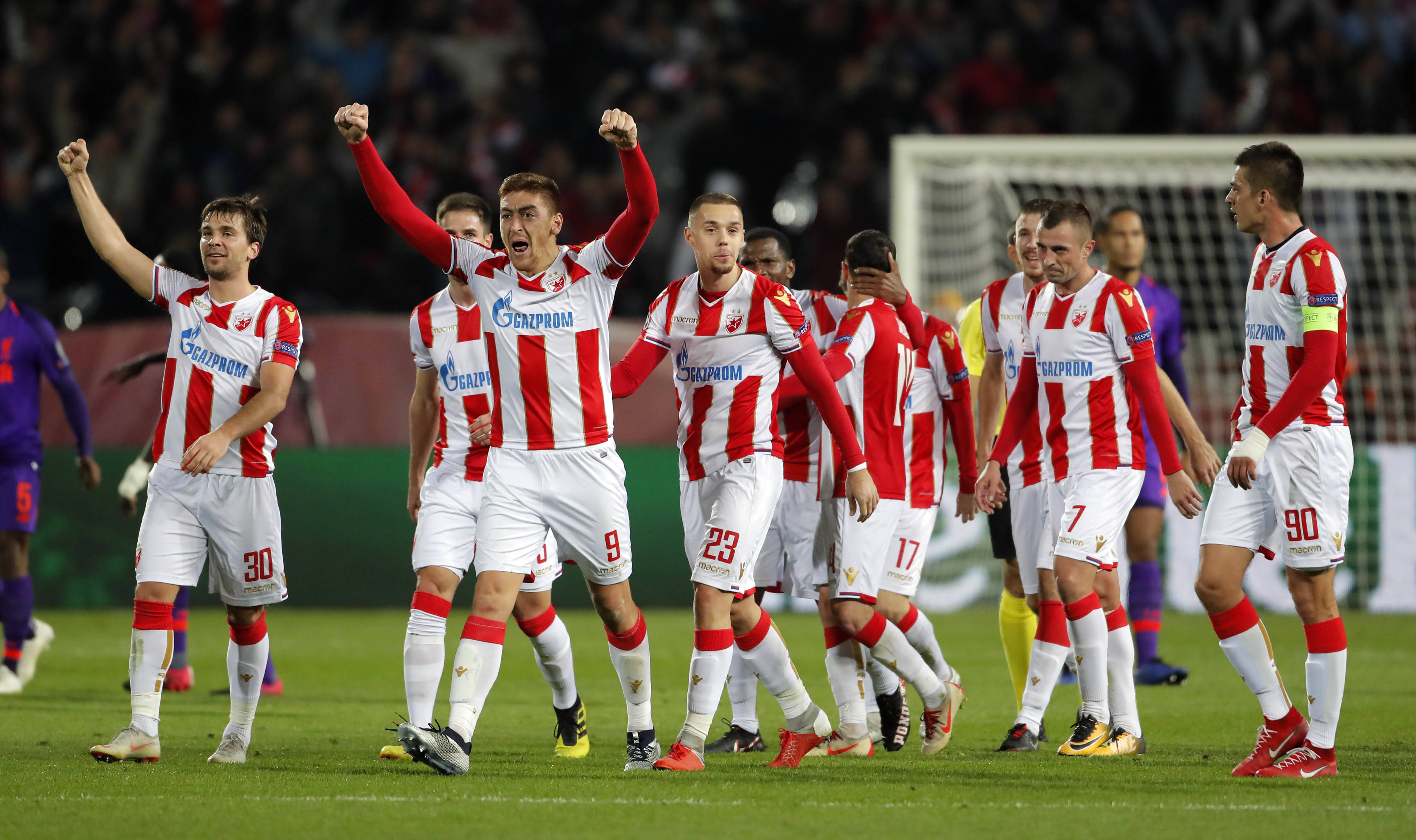 RB莱比锡攻击力全开,大胜对手升至积分榜第一 RB莱比锡攻击力全开,大胜对手升至积分榜第一