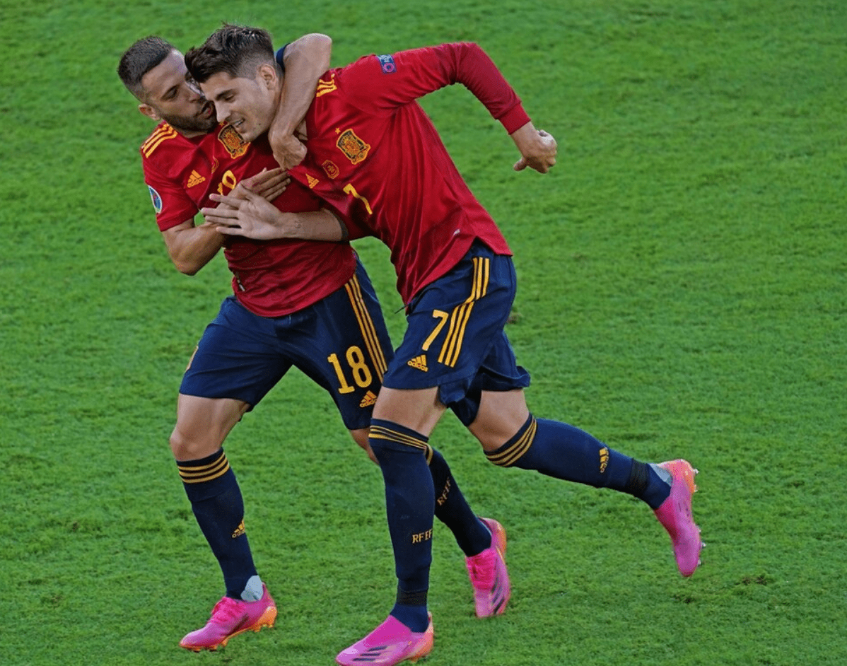 波兰碾压西班牙，卡拉斯科统治全场