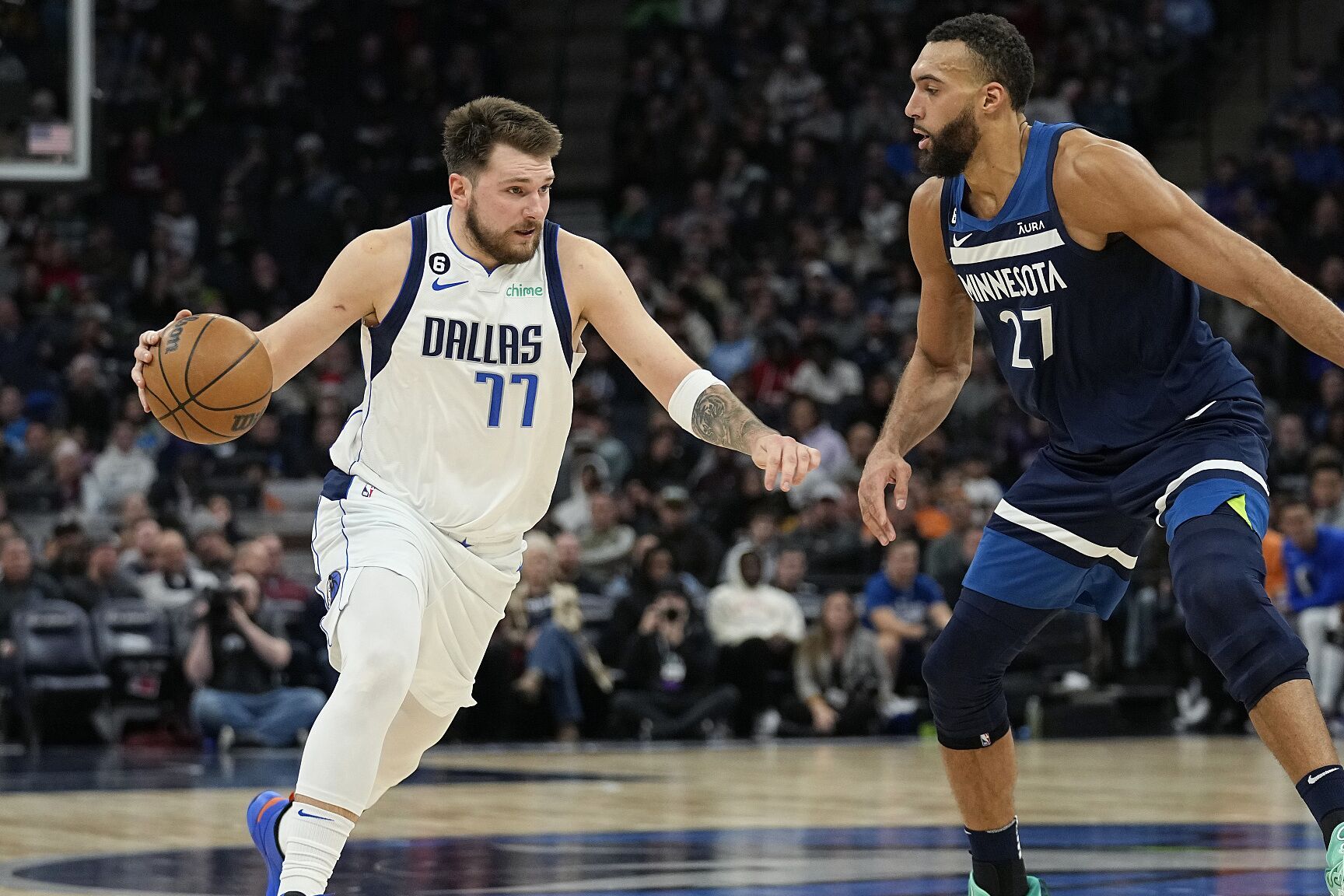 关于雷霆力克四川队，戈贝尔高光表现的信息