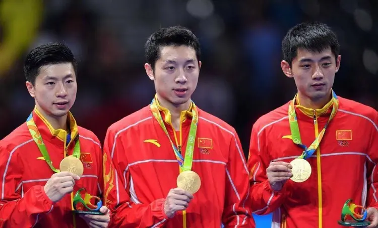 中国队逆转瑞典队,张继科统治全场 中国队逆转瑞典队,张继科统治全场