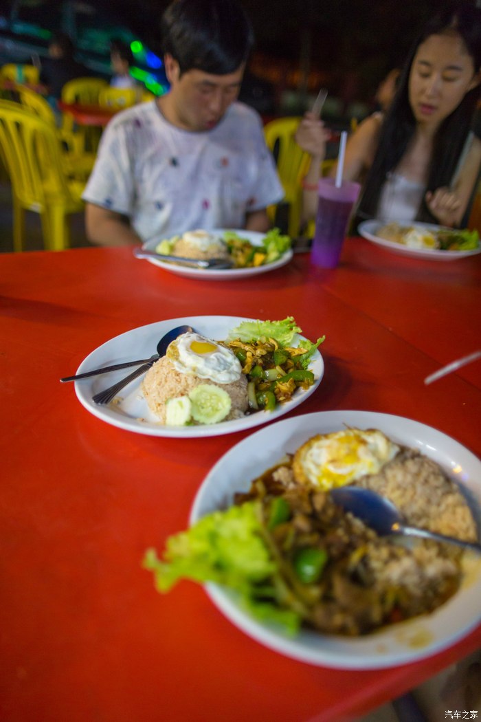 印尼队轻取马来西亚队,黄鸭组合高光表现的简单介绍 印尼队轻取马来西亚队,黄鸭组合高光表现的简单介绍